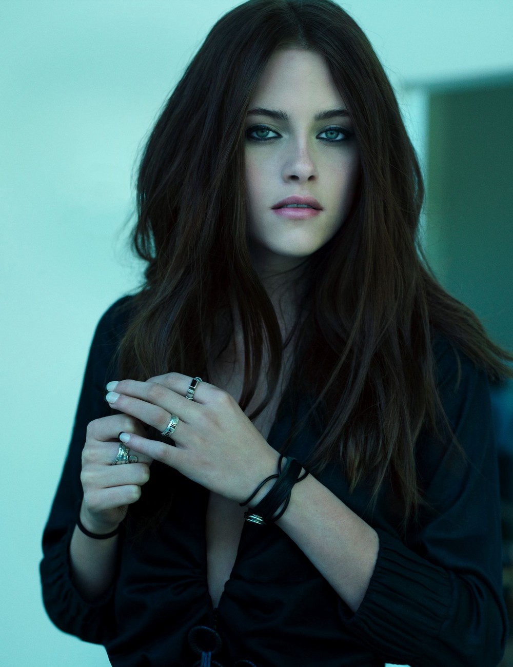 [http://st00p.homestead.com/files/kristen_stewart_100.jpg]